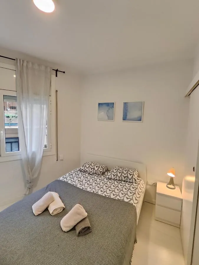 Family Apartment Close To Parc Gueell Barcelona