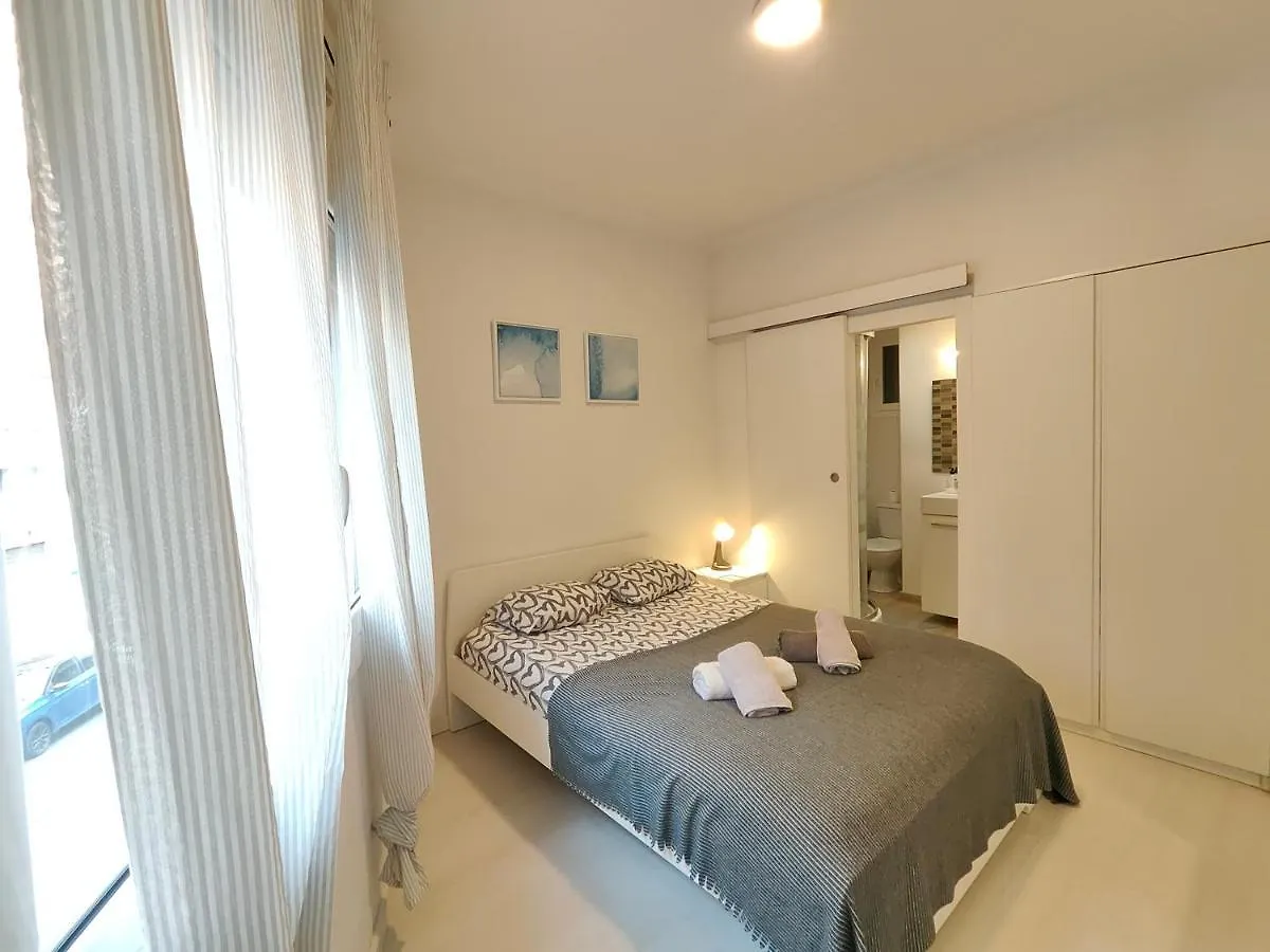 Family Apartment Close To Parc Gueell Barcelona